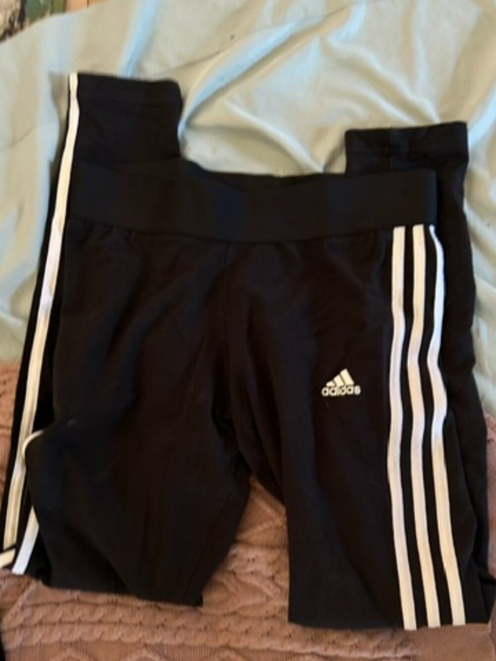 Adidas size medium active wear black 3 stripe athletic pants womens leggings